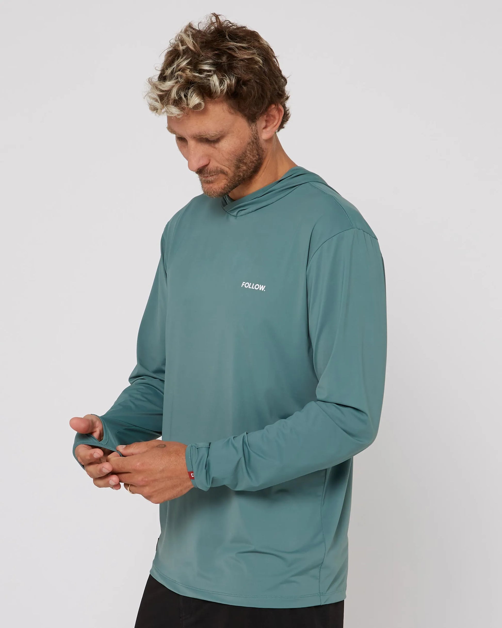 Follow Water Hood L/S - Olive-3