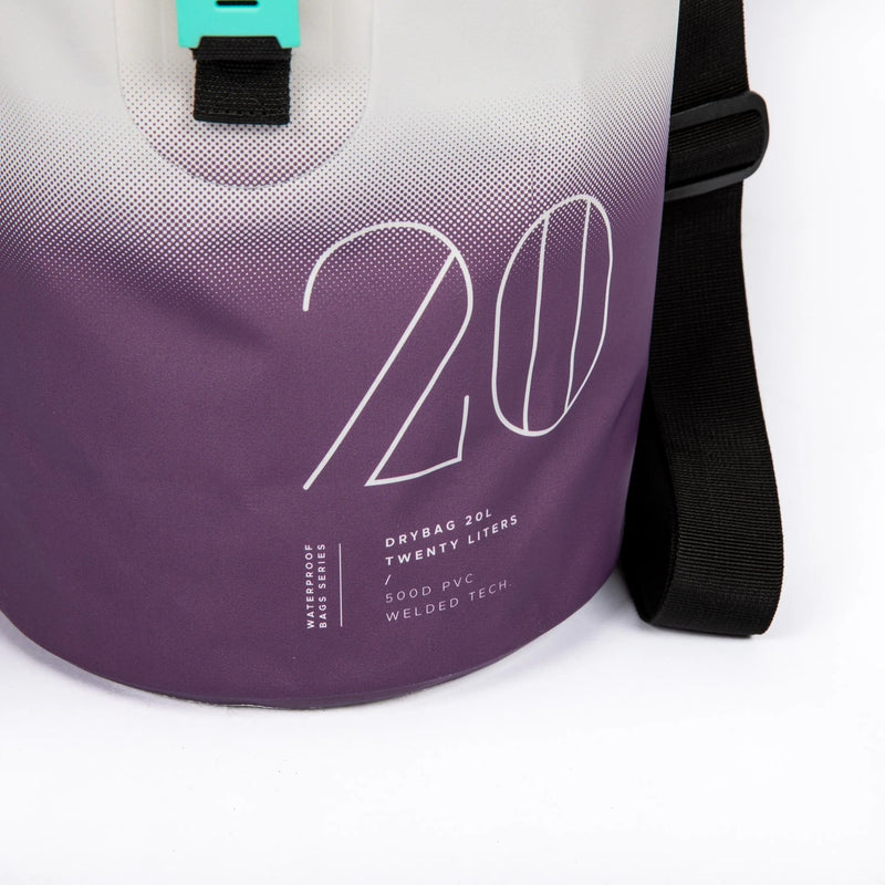 The best bag to keep your stuff dry! Check out the new JOBE Drybag 20L and bring it with you to the water from Weshbo!