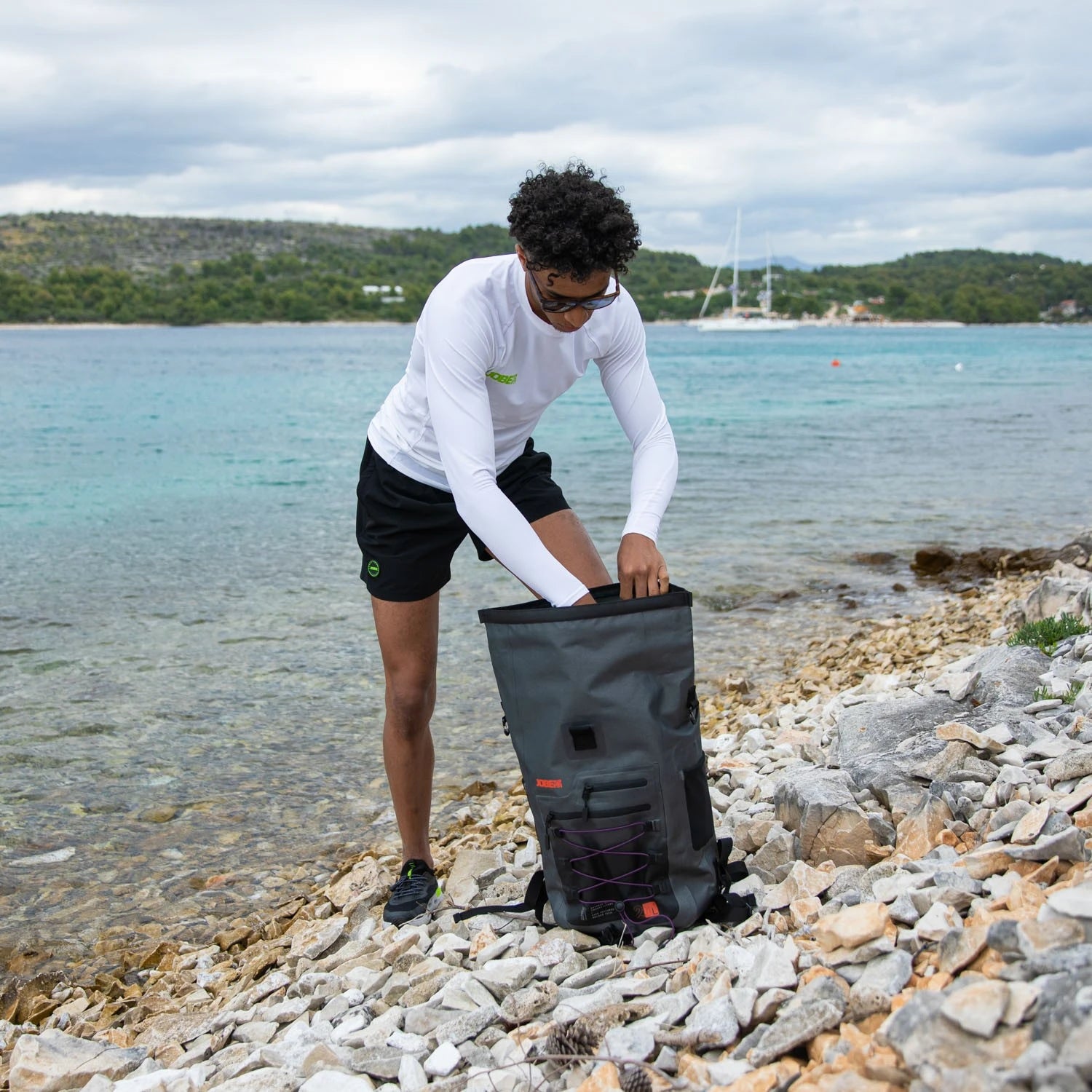 Bring all your belongings with you on the water! The new JOBE Daypack is the best solution for keeping your stuff dry! Shop now at Weshbo.