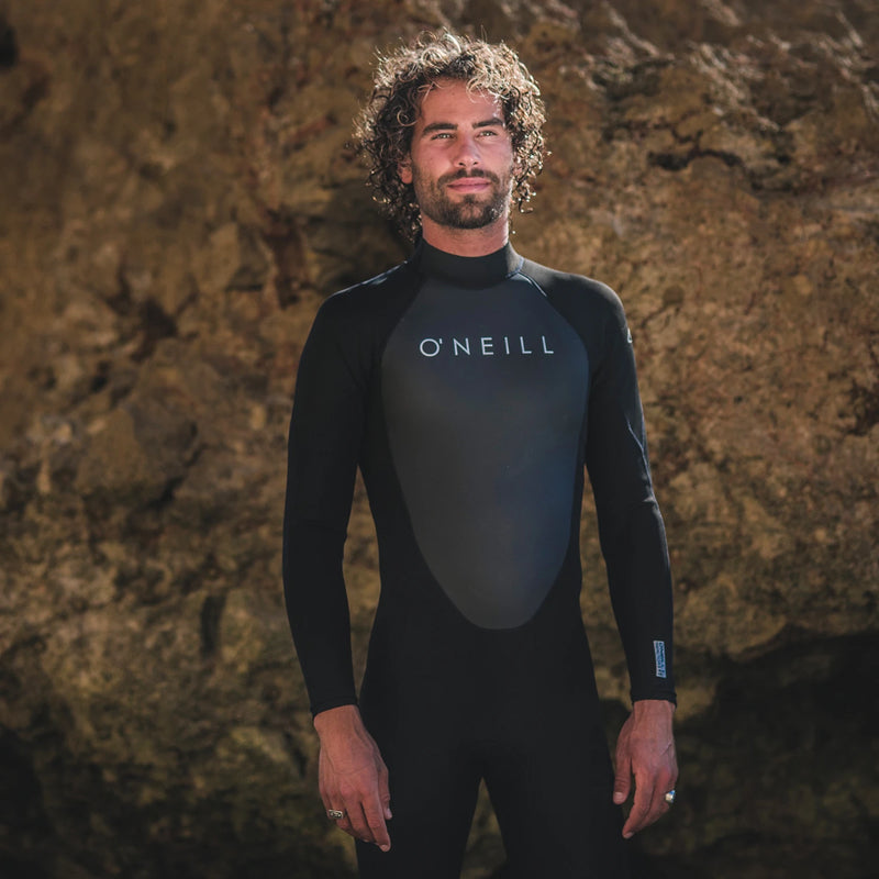 Durable O'Neill Reactor 3/2mm Back Zip Full Wetsuit for cold water conditions