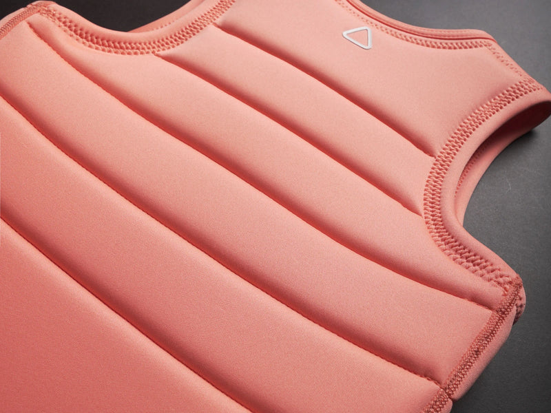 The all new Follow Total vest for Women is the most beautiful sight on the water (apart from who wears it). Get your today at Weshbo!